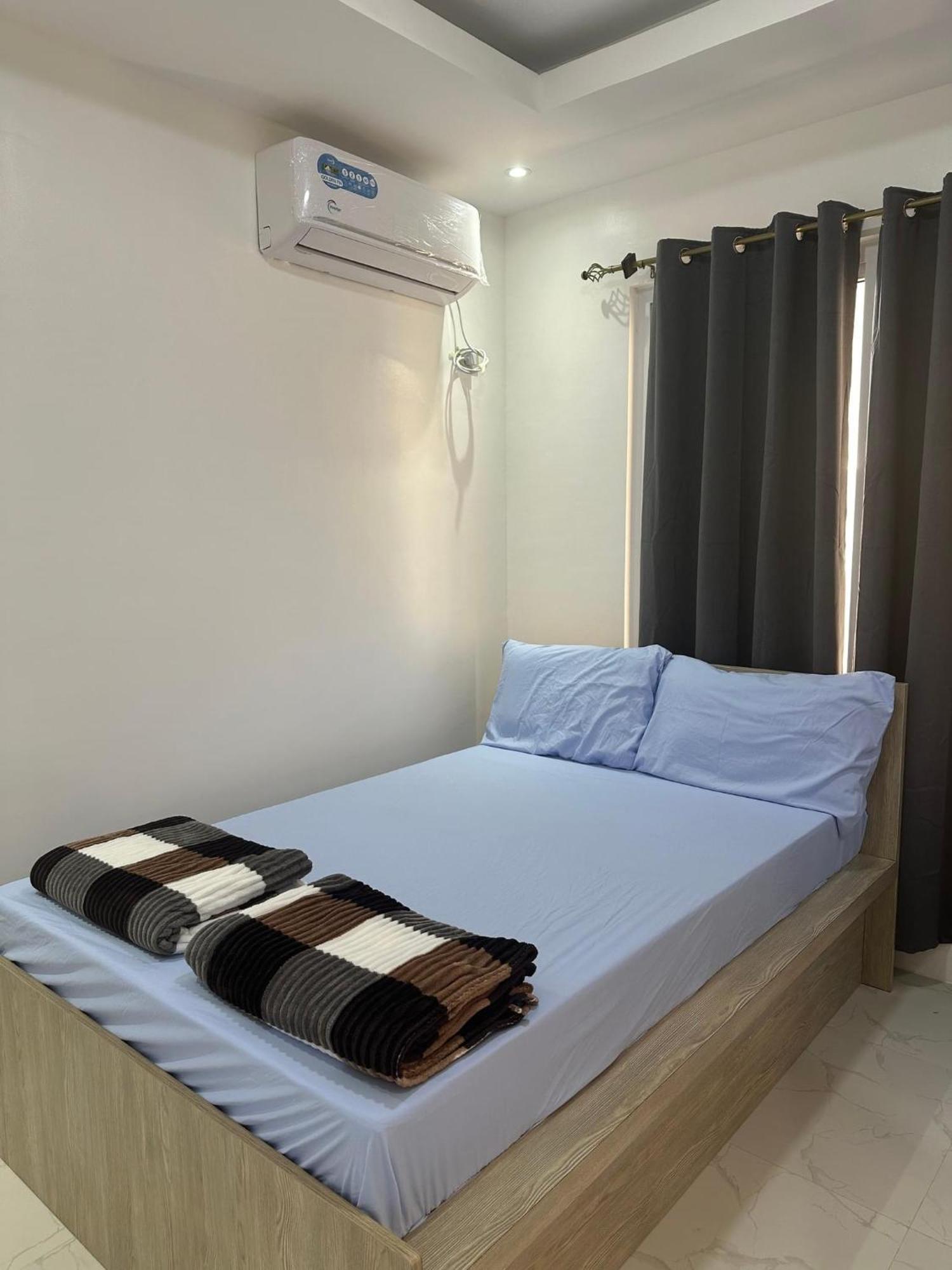 Casa Amores: Camaya Coast Mariveles Kültér fotó